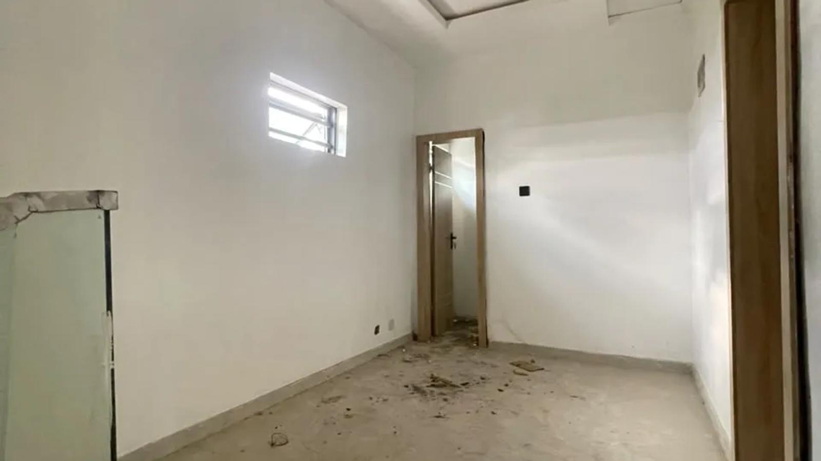 4 BEDROOM TERRACE DUPLEX WITH STUDY ROOM