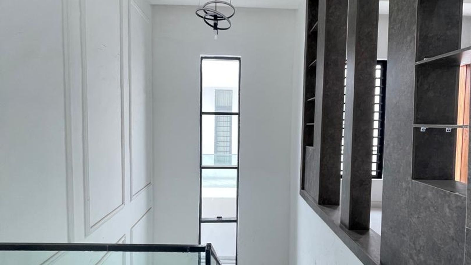 6 Bedroom Fully Detached Duplex