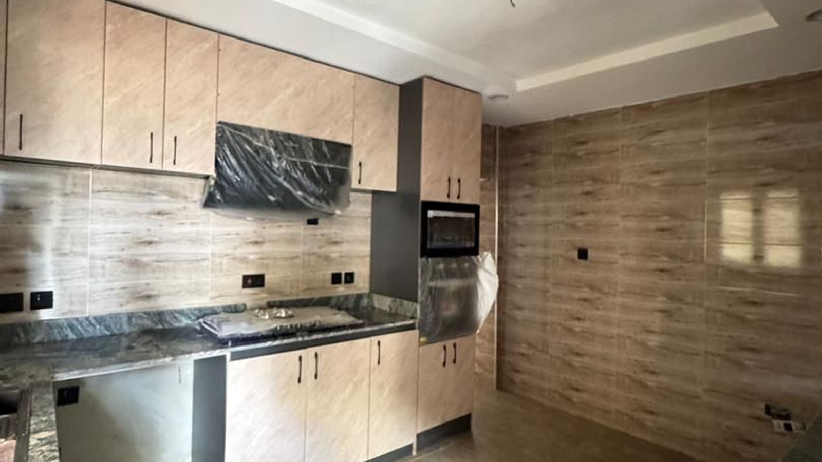 3 Bedroom Apartment