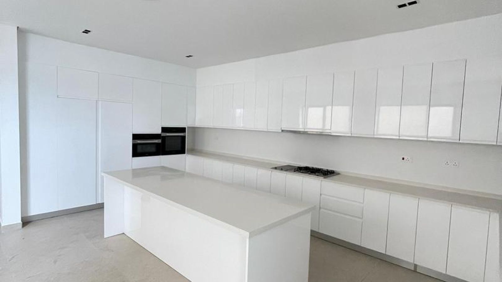 5 Bedroom Fully Detached