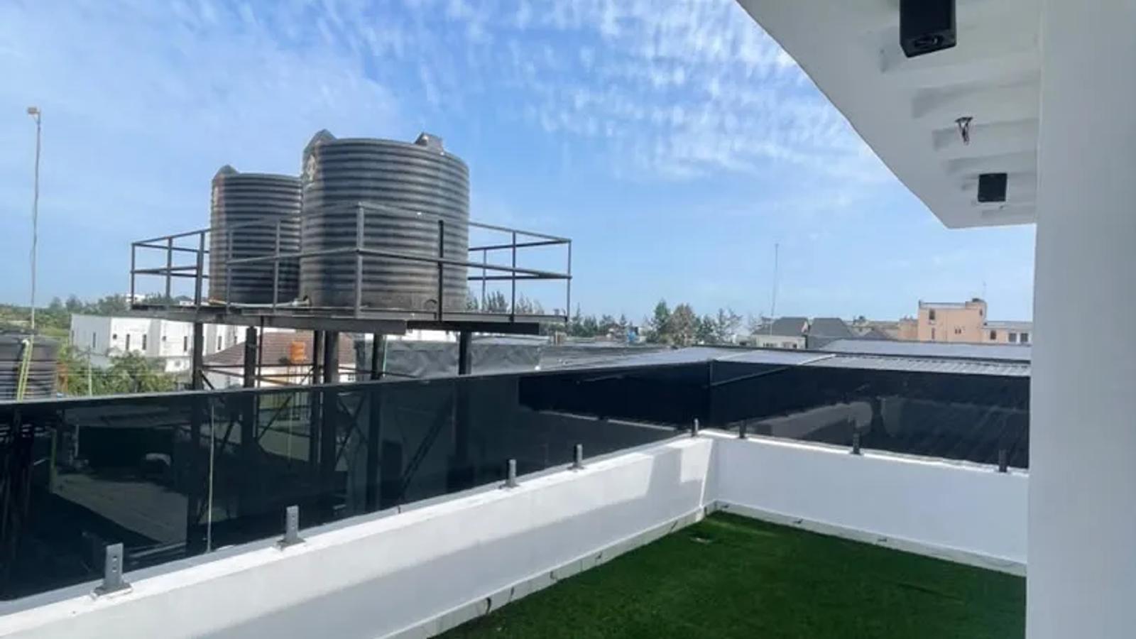 4 Bedroom Fully Detached Duplex