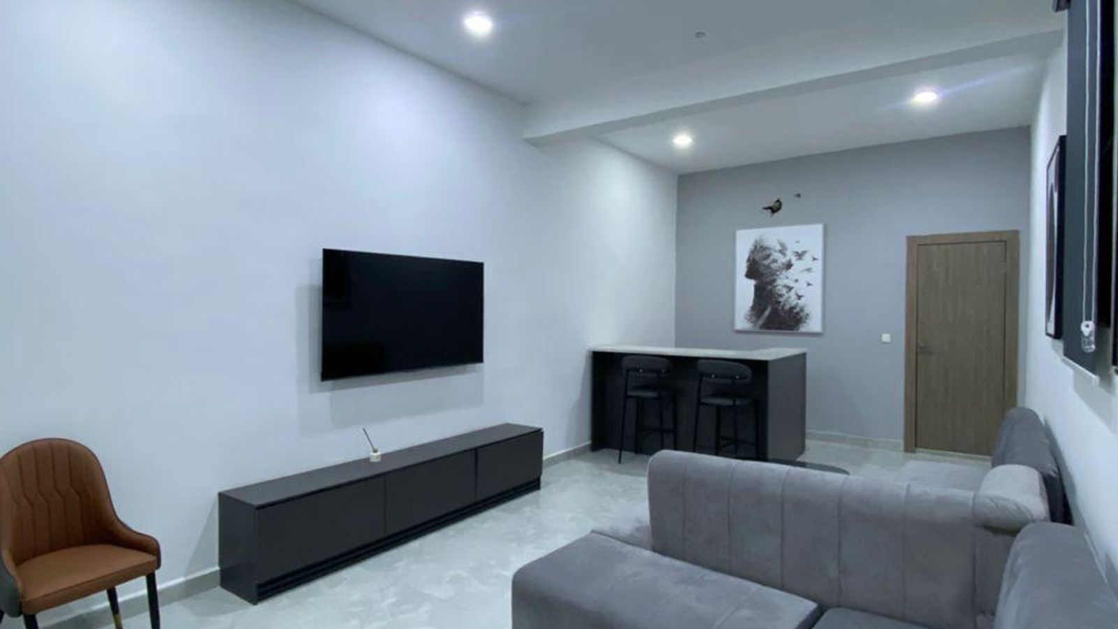 3 Bedroom Apartment