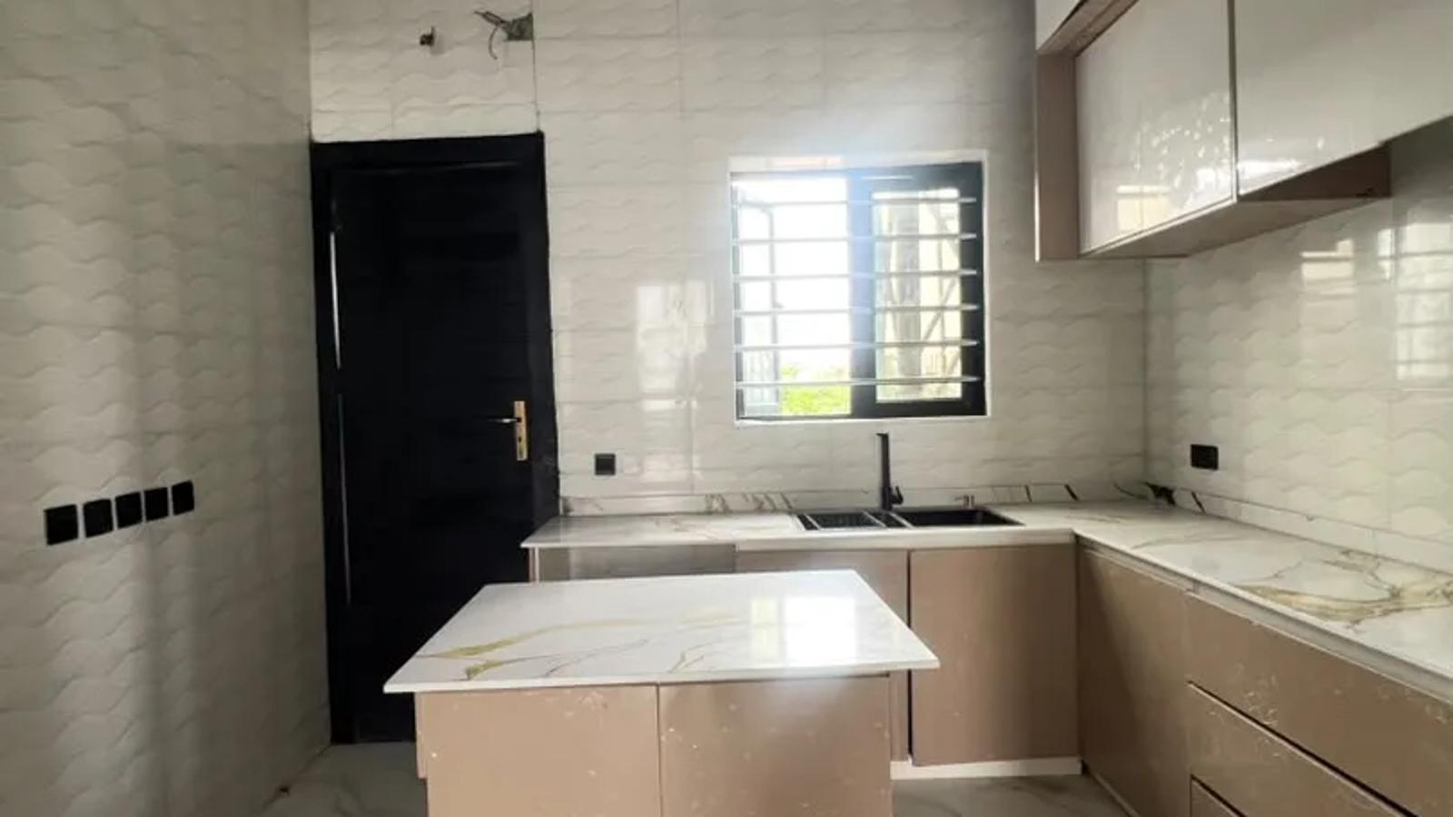 4 Bedroom Terrace Duplex