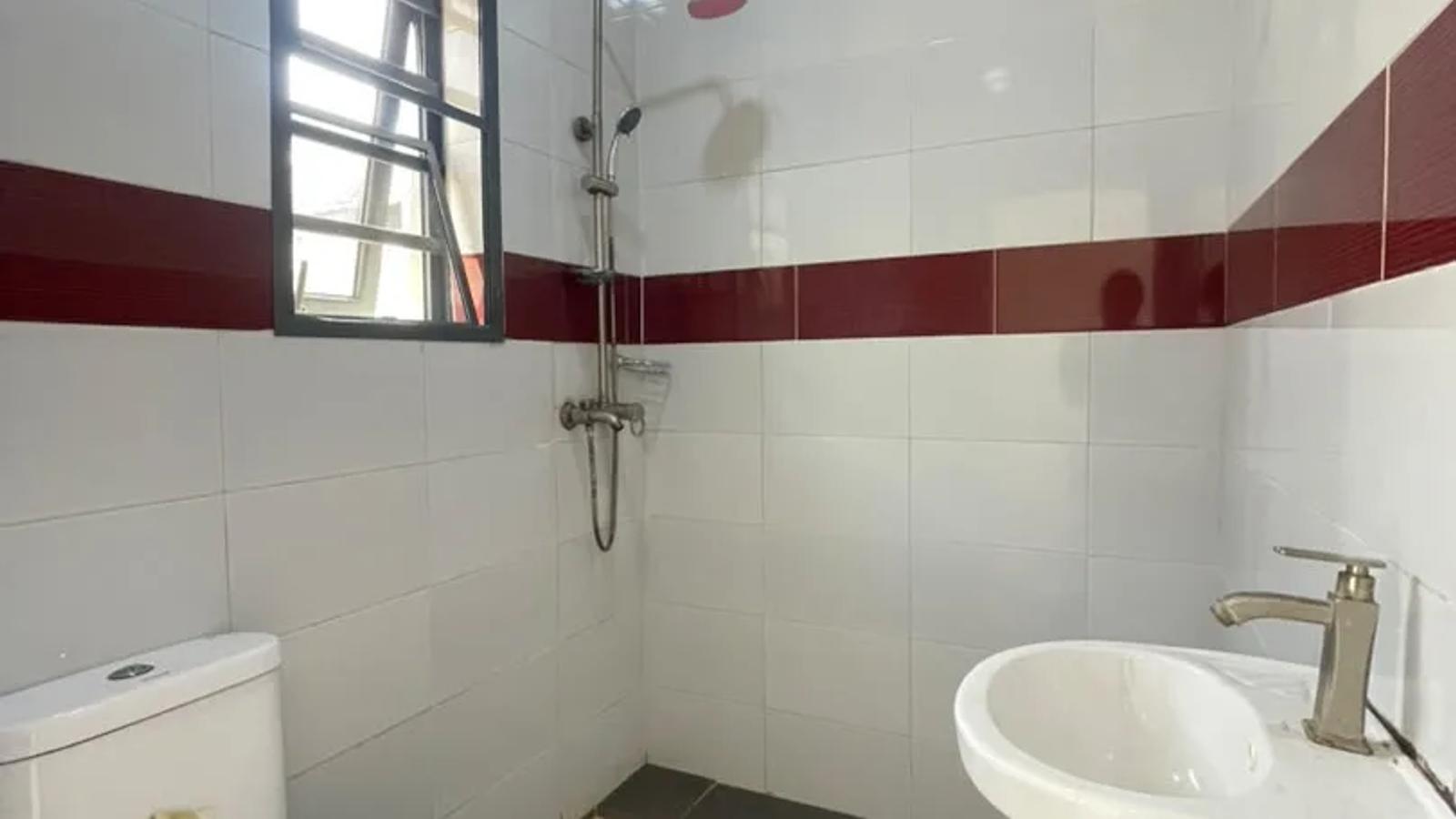5 Bedroom Terrace Duplex