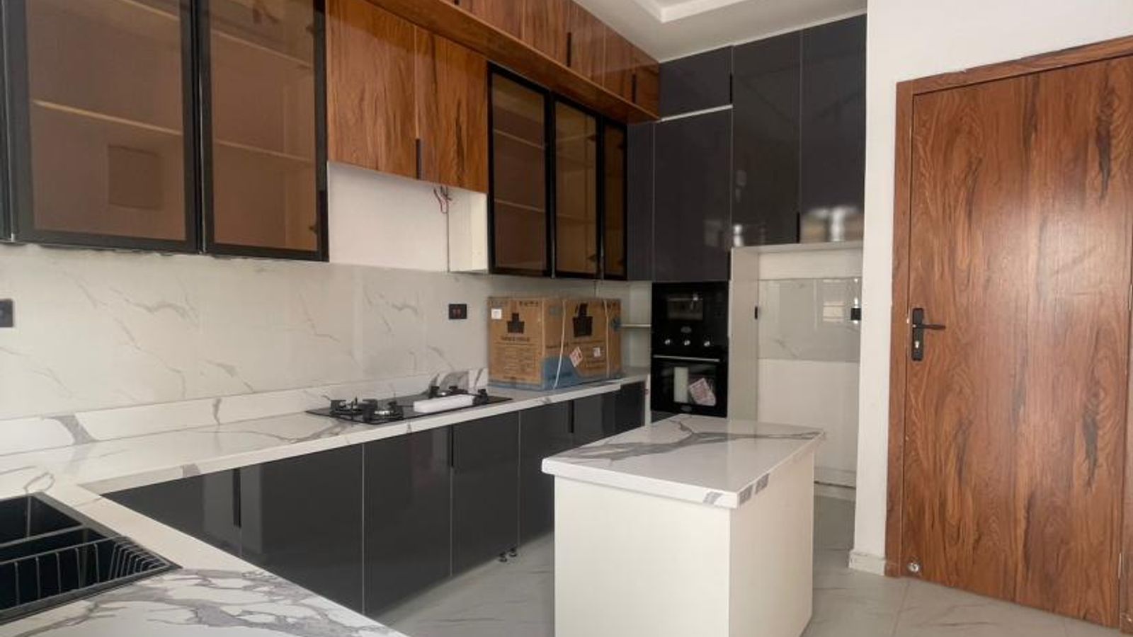 4 Bedroom Fully Detached Duplex