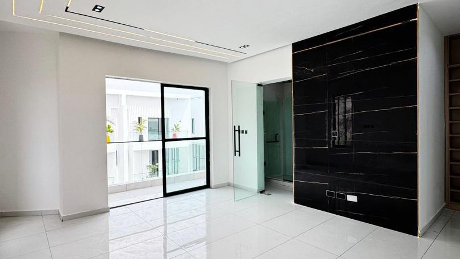 4 Bedroom Semi Detached Duplex