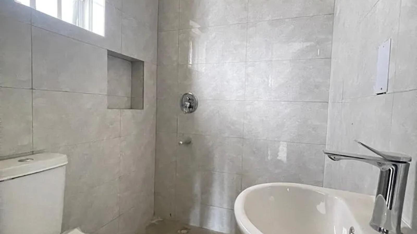 3 Bedroom Maisonette