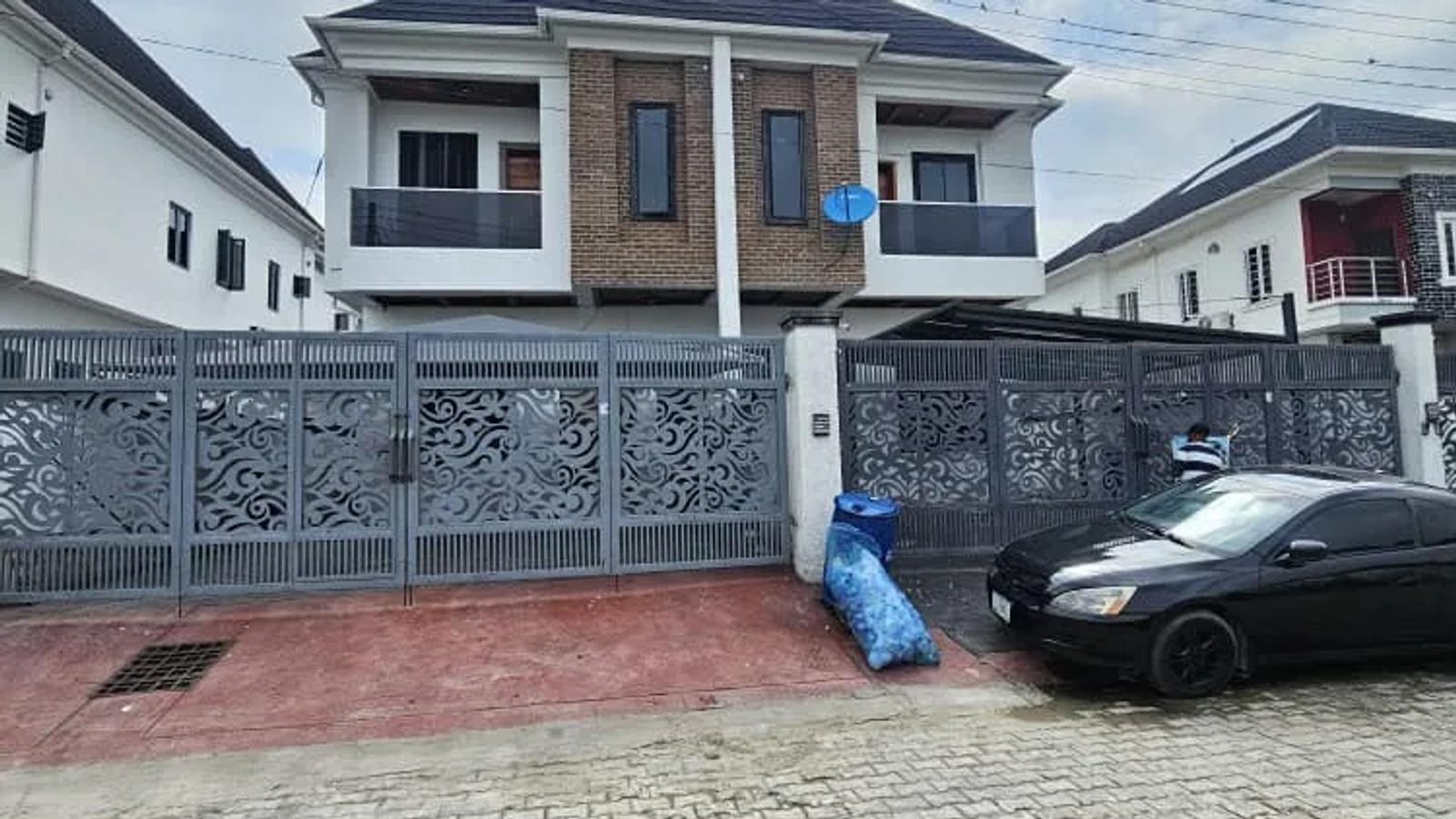 4 Bedroom Semi Detached Duplex
