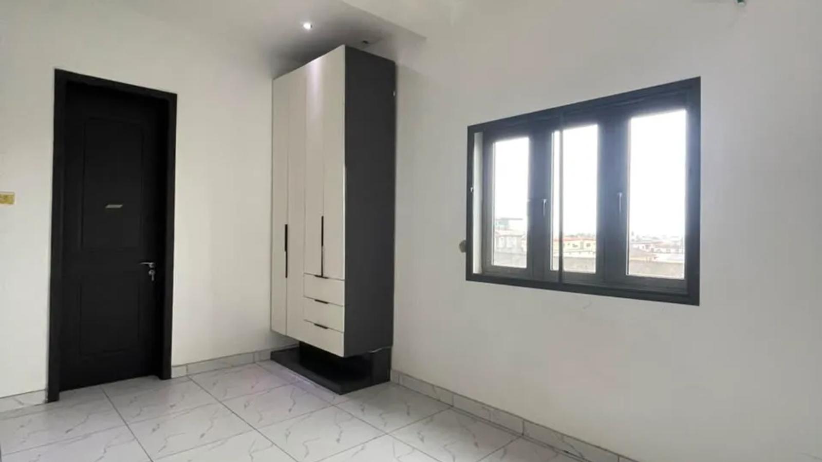4 Bedroom penthouse