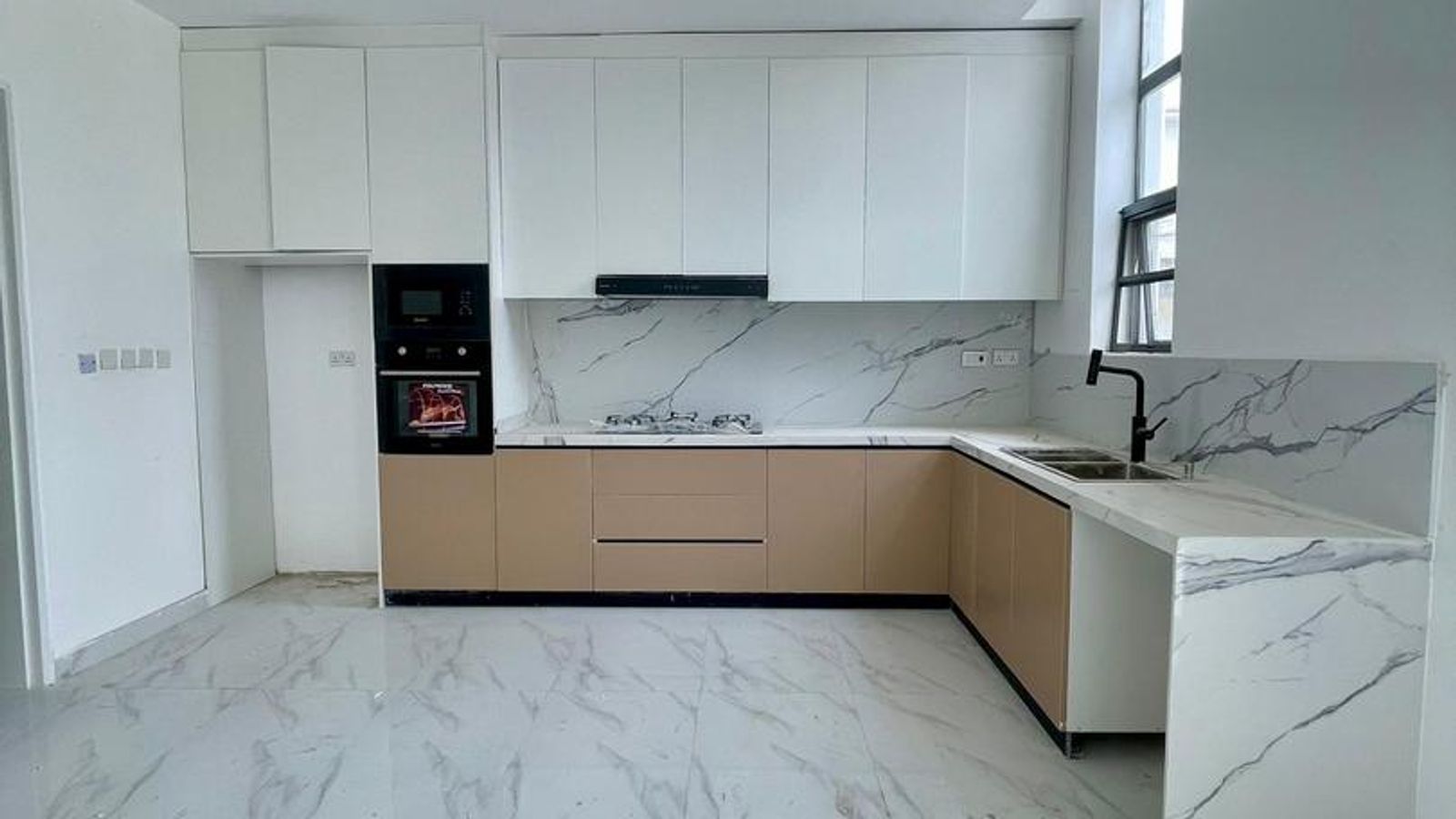 2 Bedroom