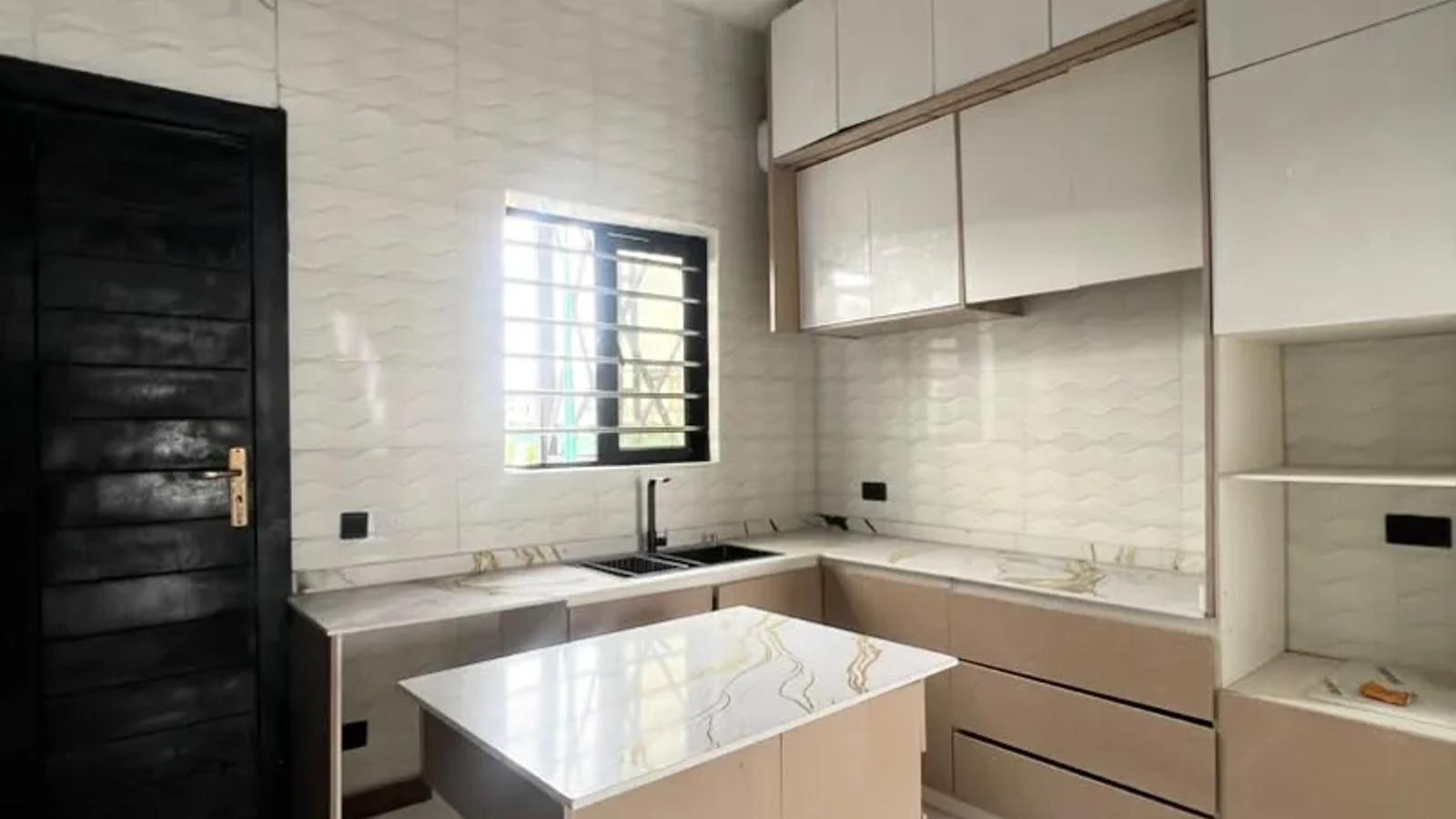 4 Bedroom Terrace Duplex