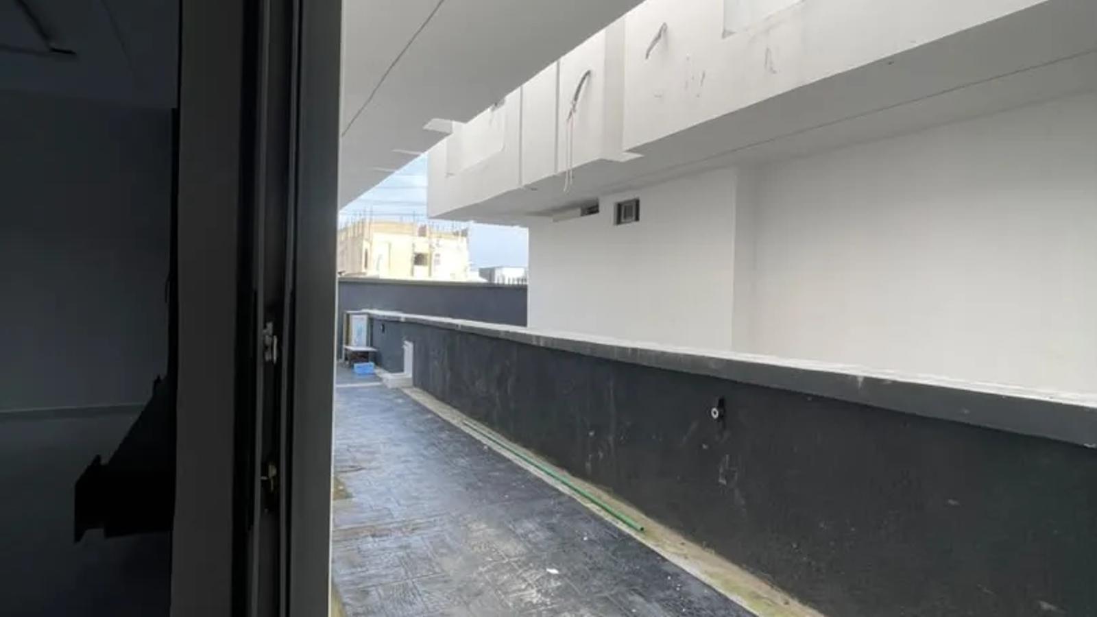 5 BEDROOM FULLY DETACHED DUPLEX WITH BQ