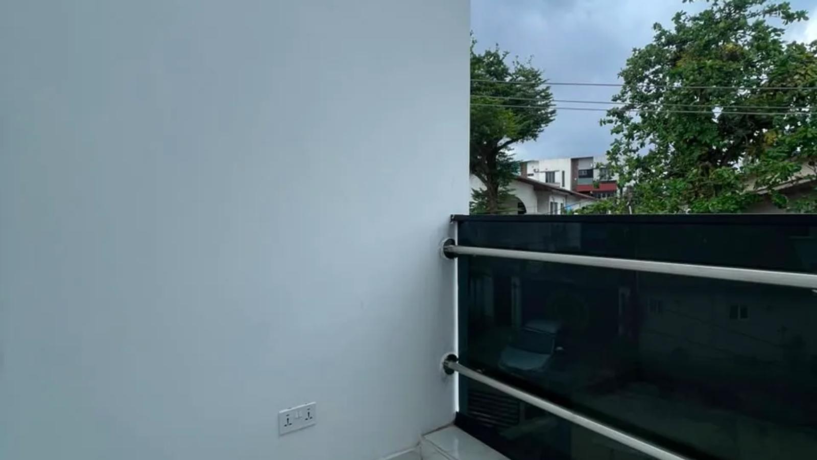 5 BEDROOM FULLY DETACHED DUPLEX WITH BQ
