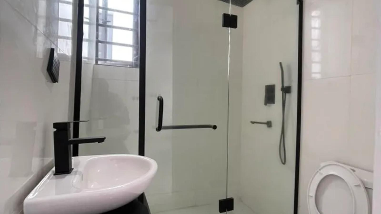 4 Bedroom Fully Detached Duplex