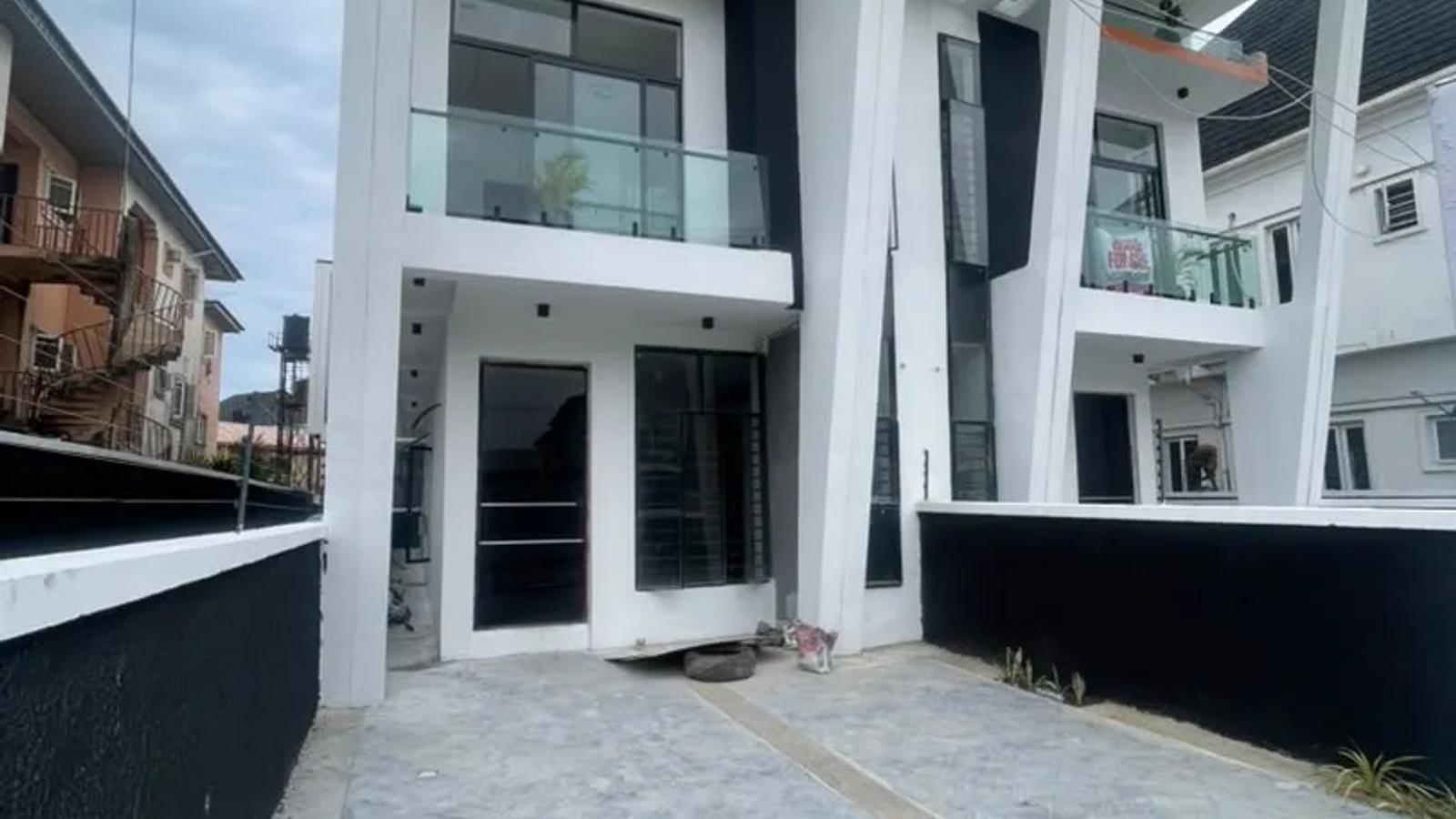 4 Bedroom Semi Detached Duplex