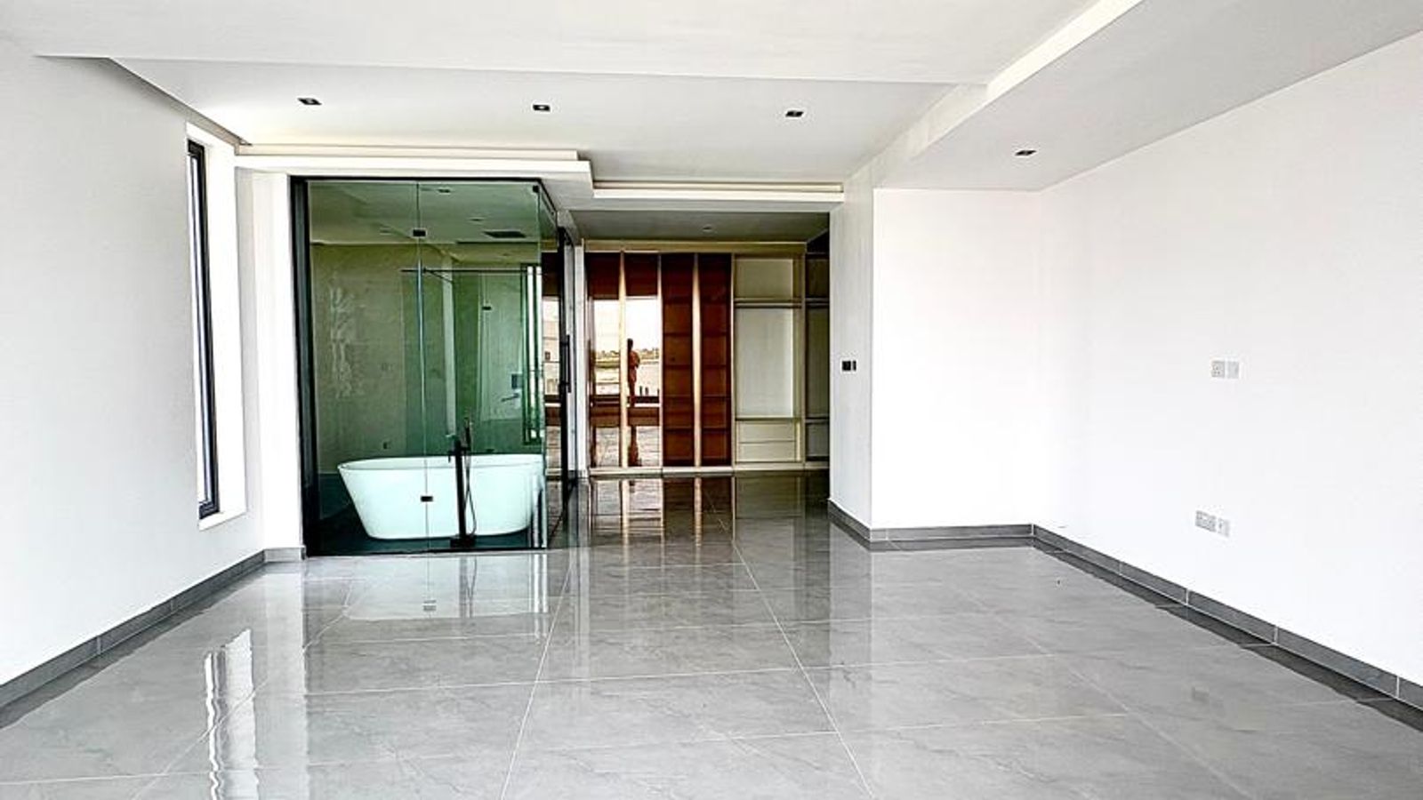 5 Bedroom Semi Detached Duplex