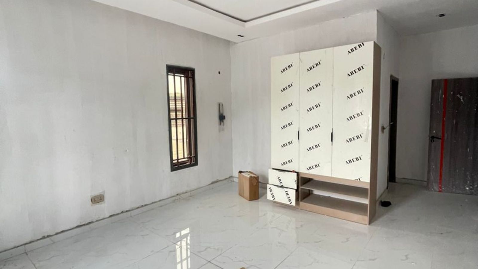 4 Bedroom Apartment