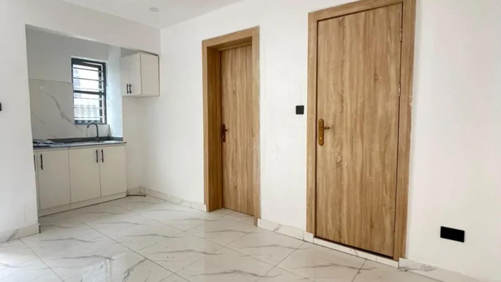 ONE BEDROOM APARTMENT