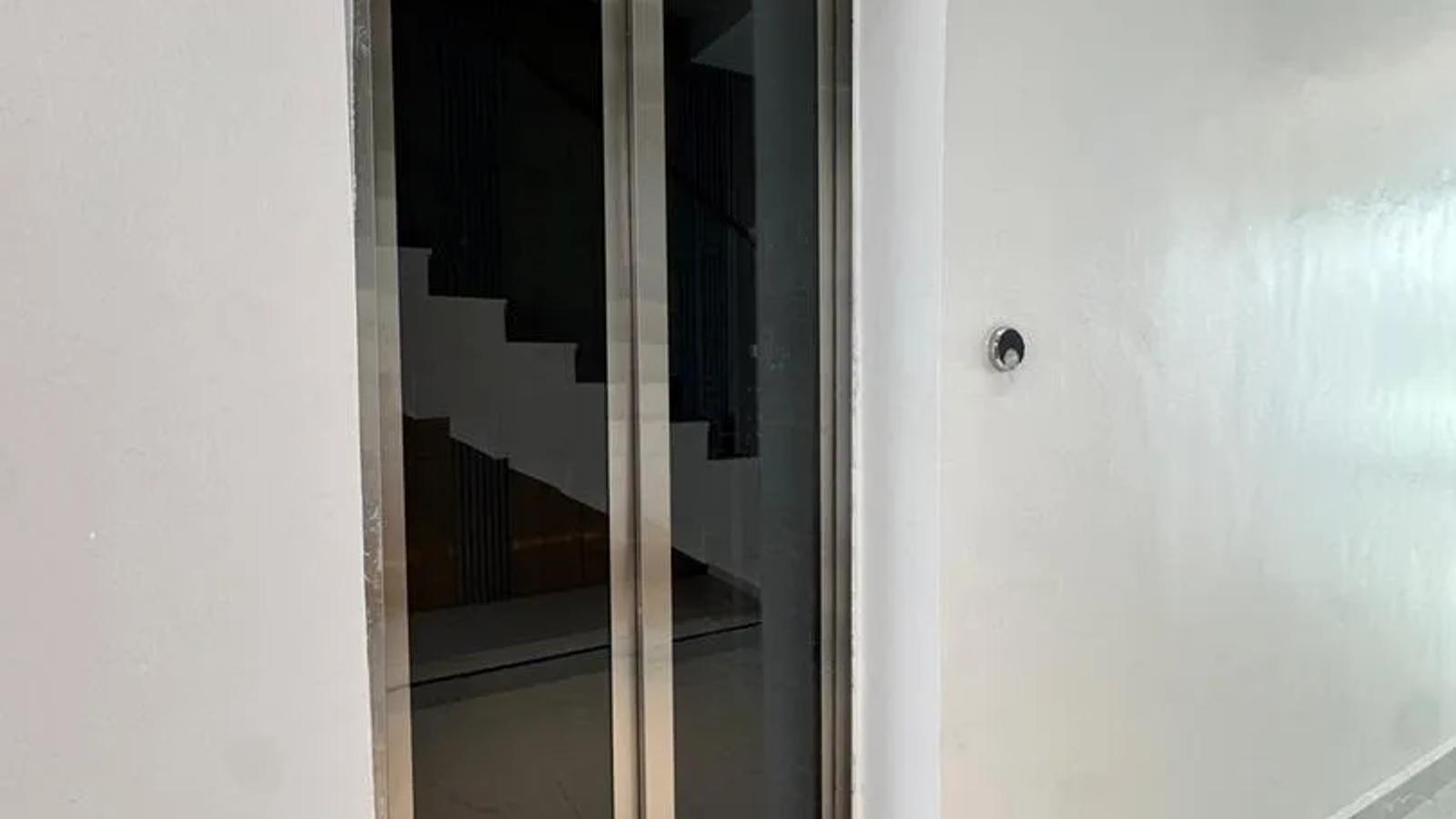 5 Bedroom Fully Detached Duplex