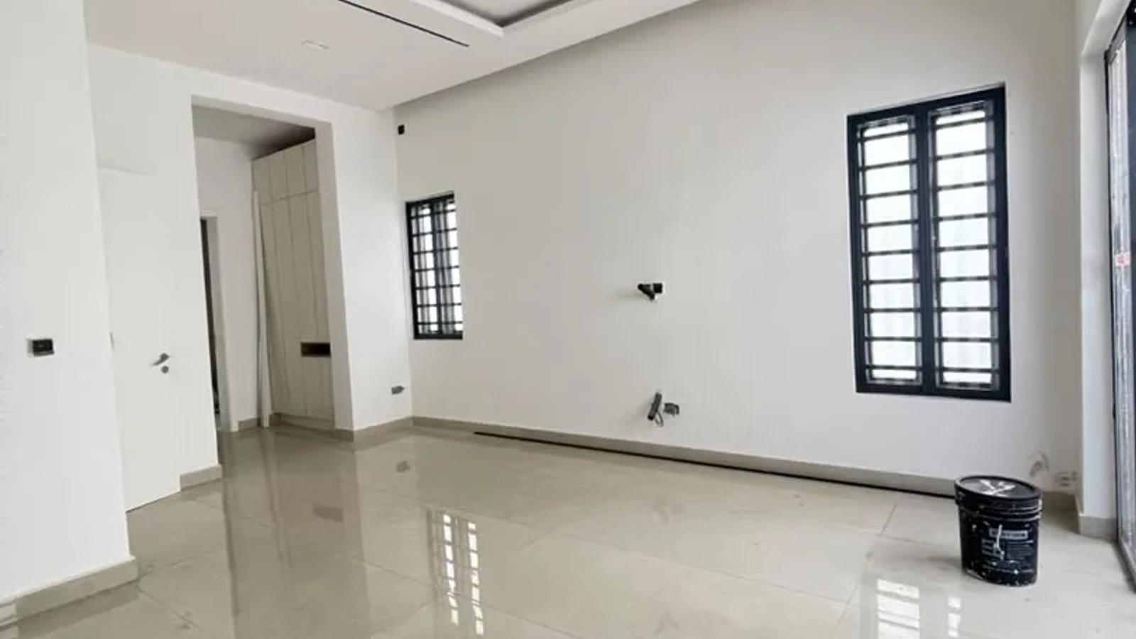 4 Bedroom Fully Detached Duplex