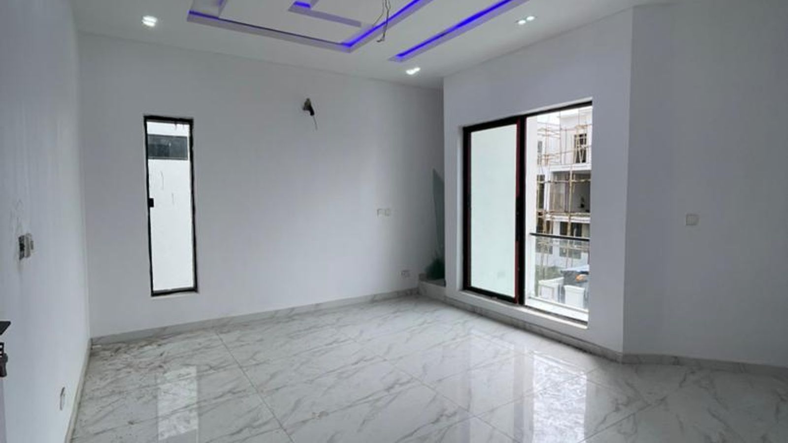 4 Bedroom Fully Detached Duplex