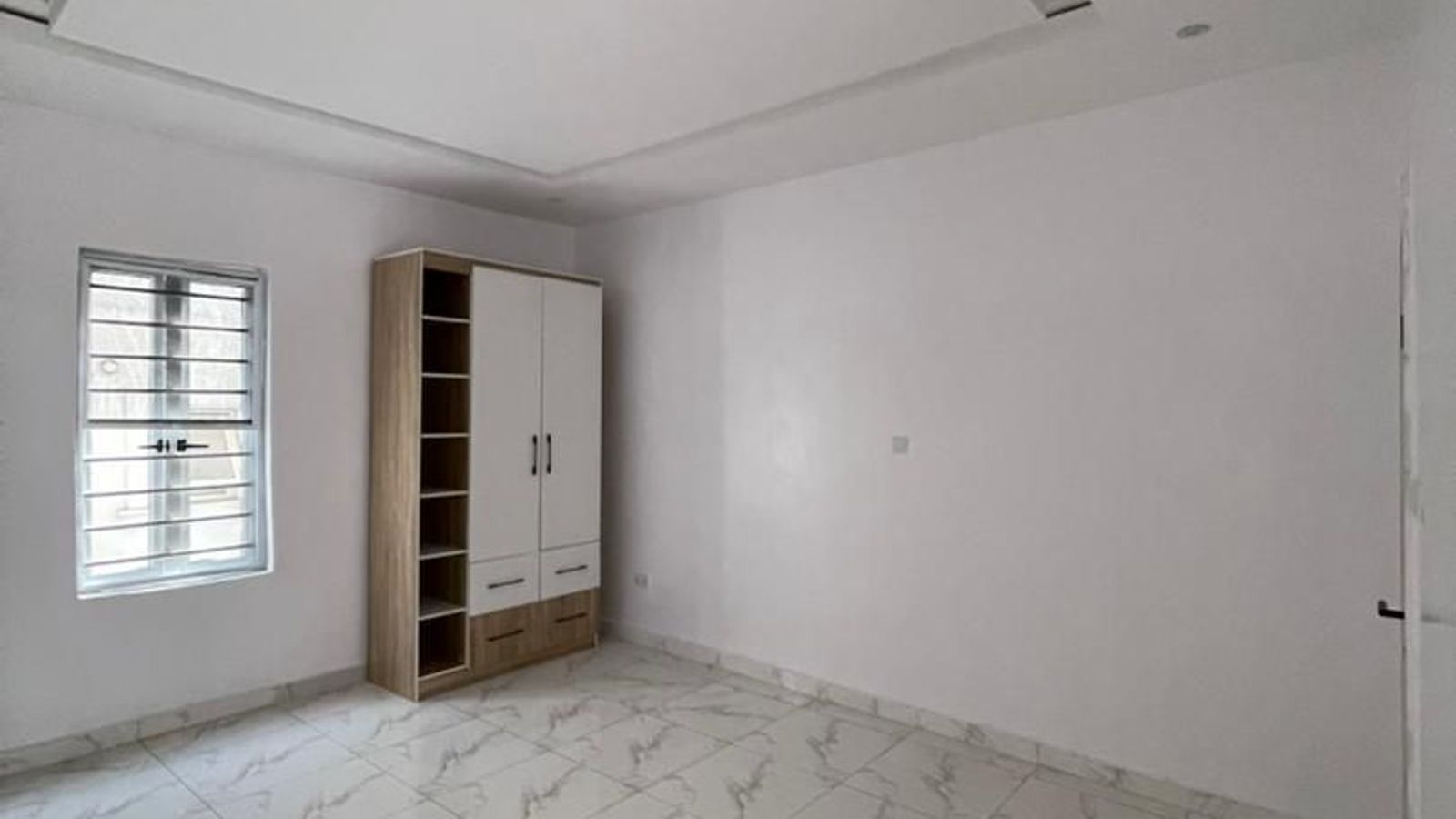 5 Bedroom Fully Detached Duplex