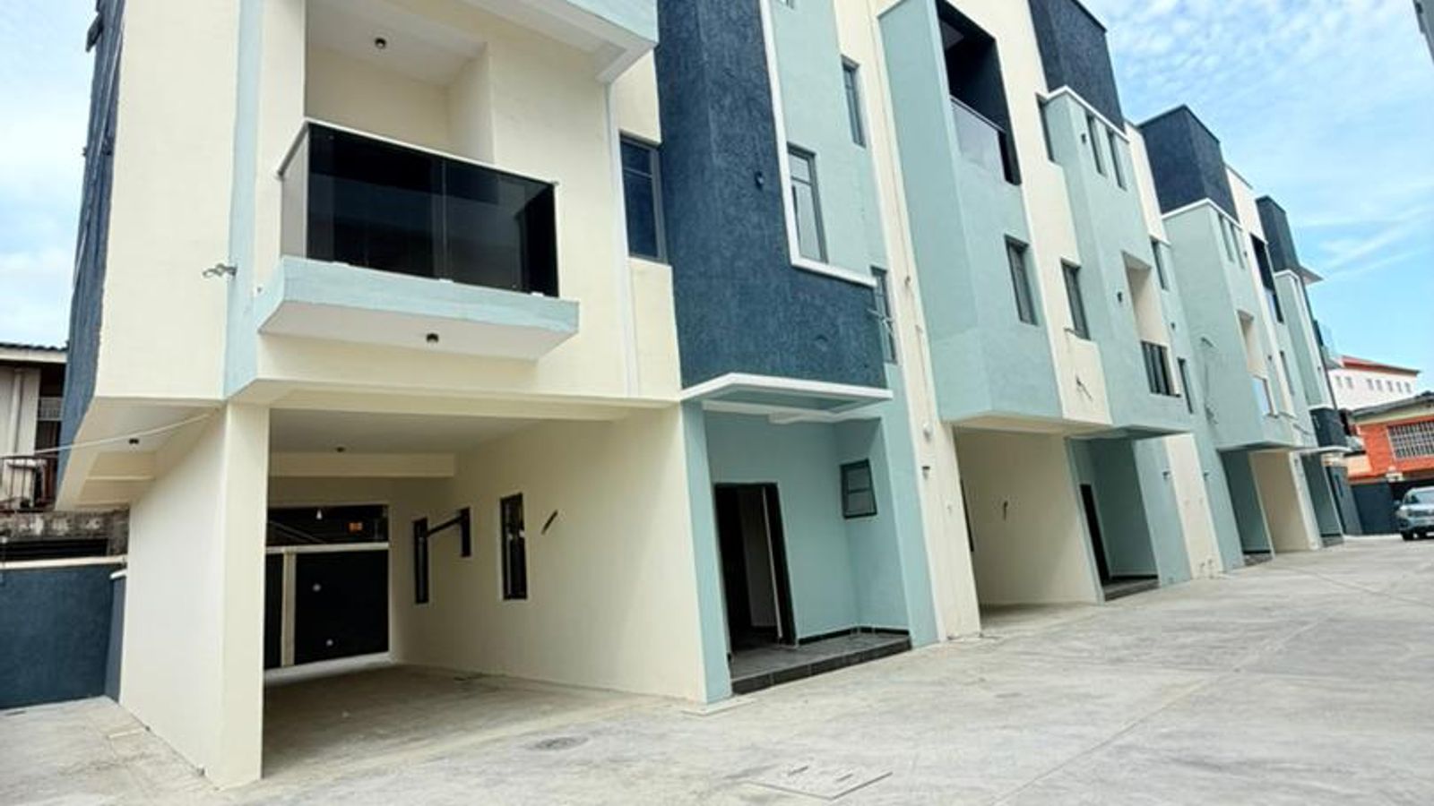 4 Bedroom Terrace Duplex