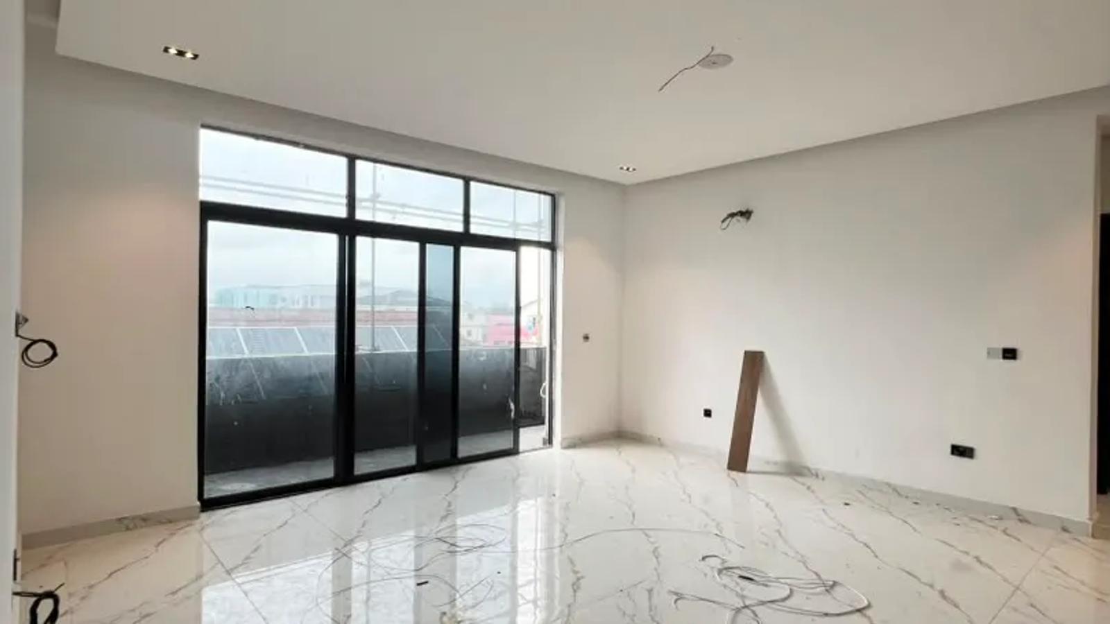 2 & 3 Bedroom Serviced Apartments