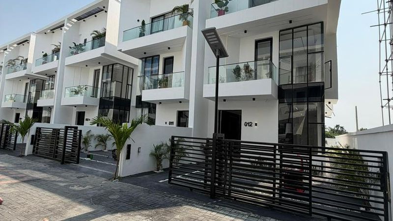 4 Bedroom Semi Detached Duplex