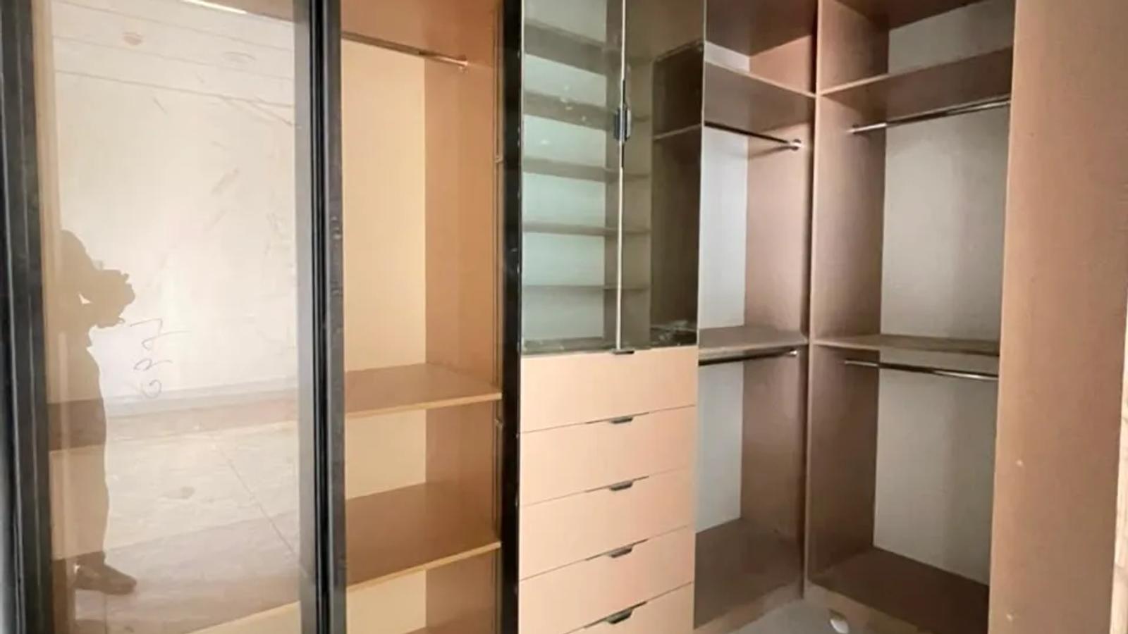 4 BEDROOM TERRACE WITH BQ