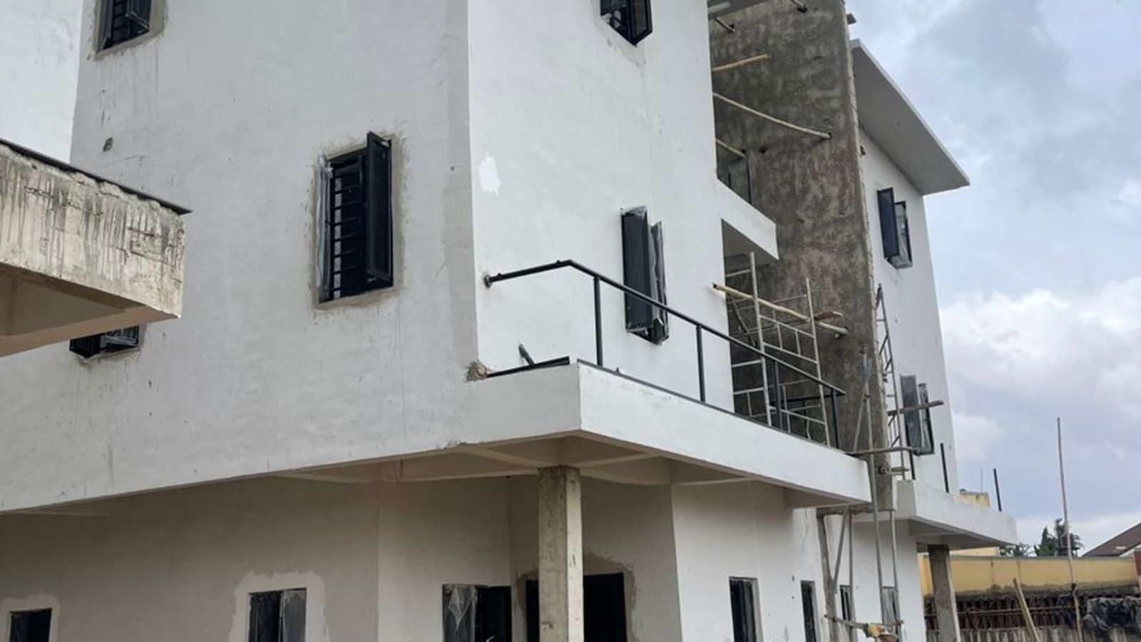 4 Bedroom Semi Detached Duplex