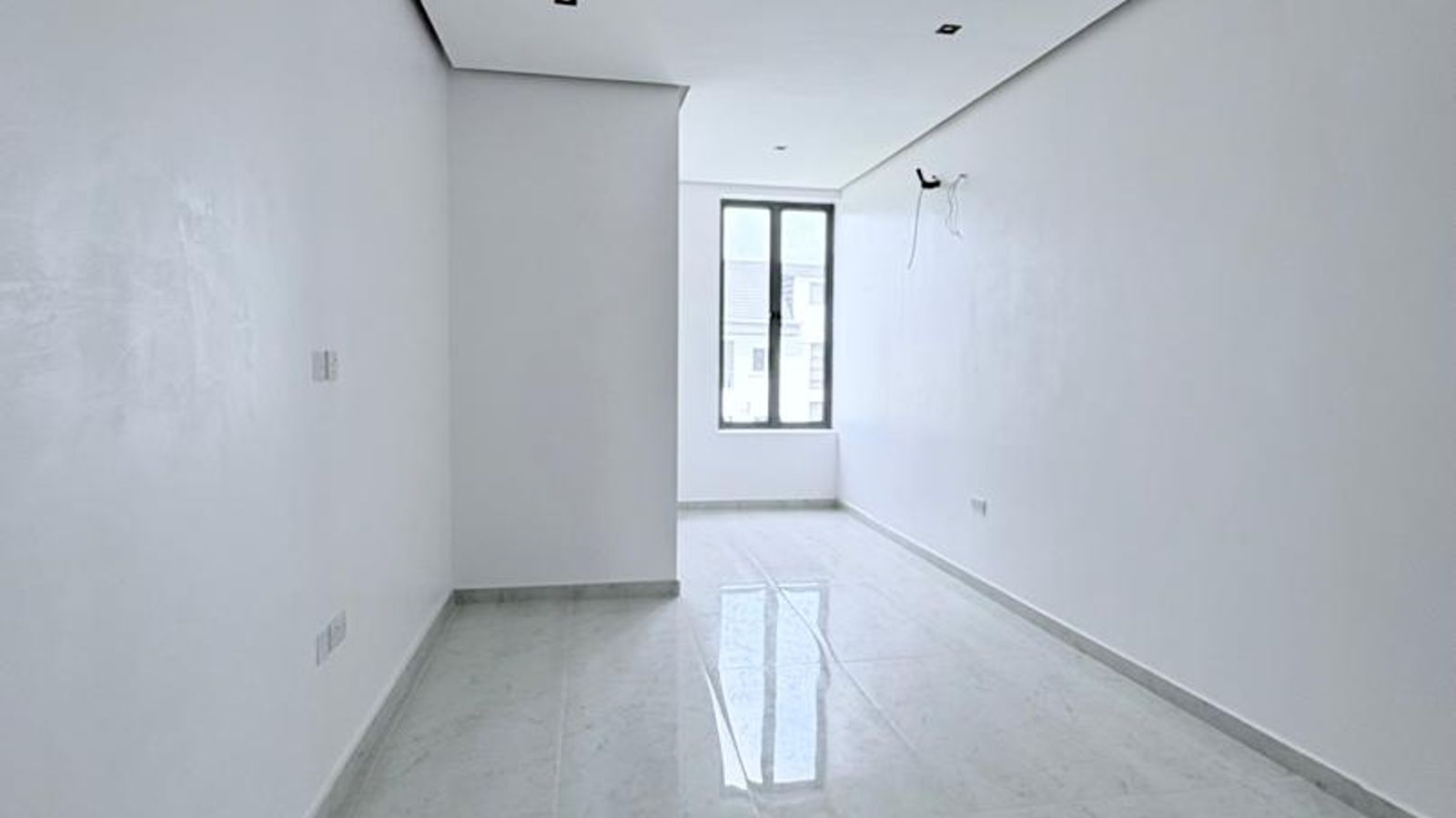 5 Bedroom Semi Detached Duplex