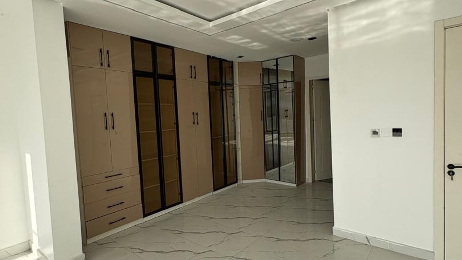 5 Bedroom Fully Detached Duplex