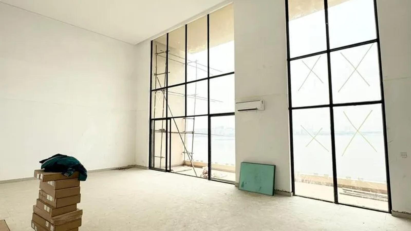 6 Bedroom Fully Detached Duplex