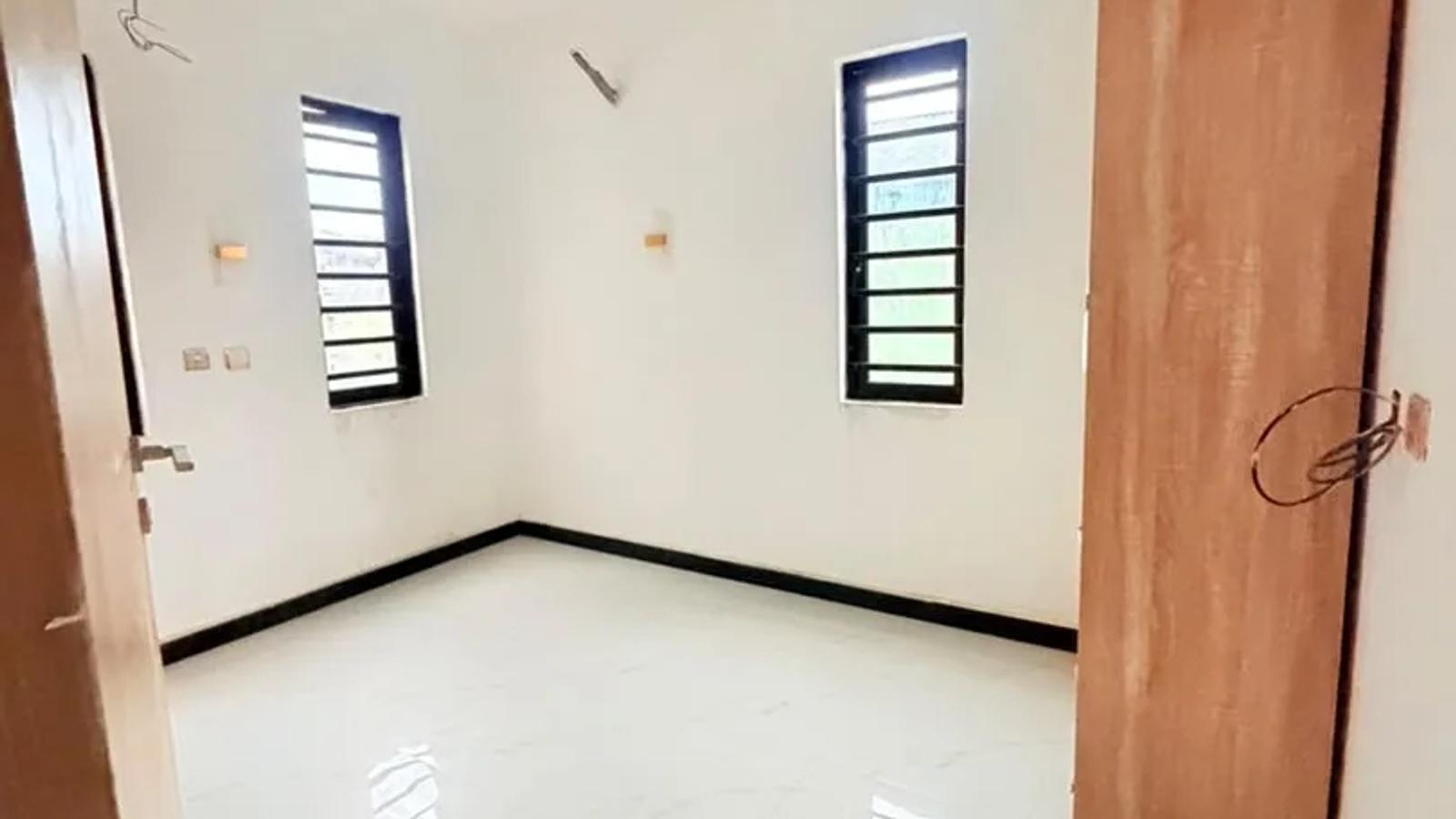 4 Bedroom Semi Detached Duplex