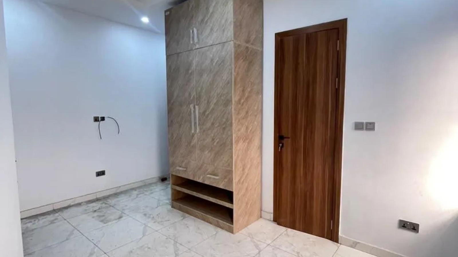 4 Bedroom Terrace Duplex