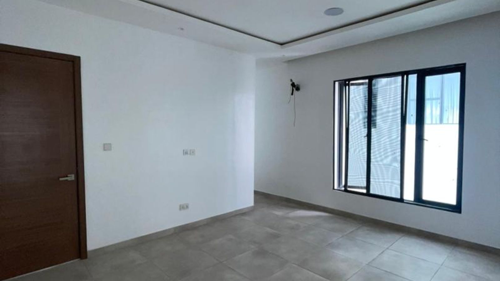5 Bedroom Fully Detached Duplex