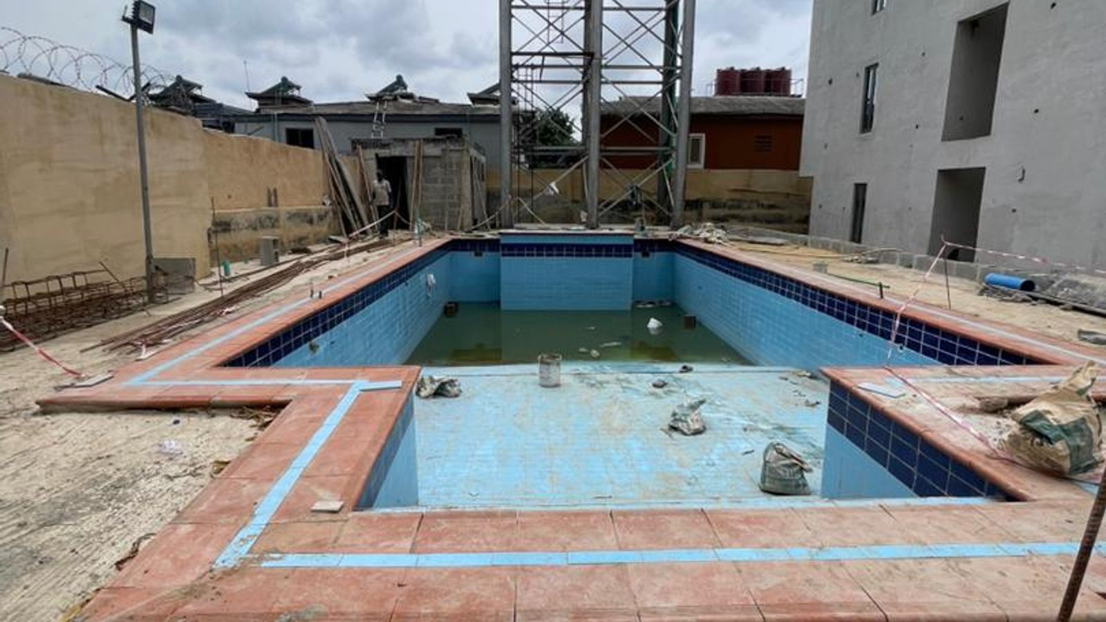 4 Bedroom Maisonettes