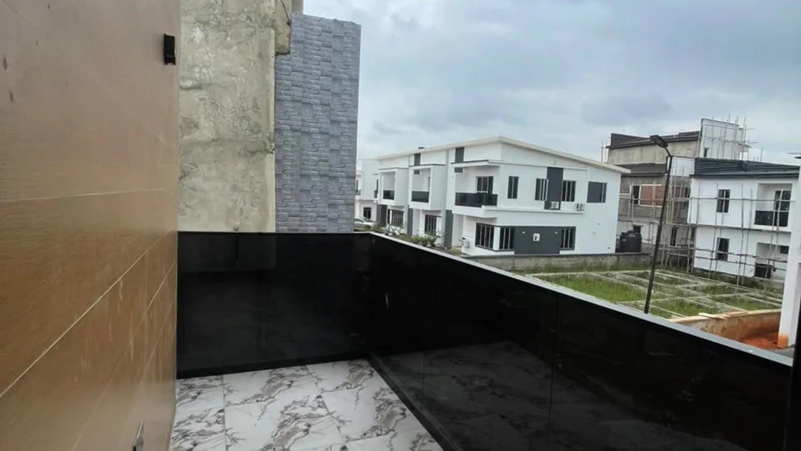 4 Bedroom Semi Detached Duplex
