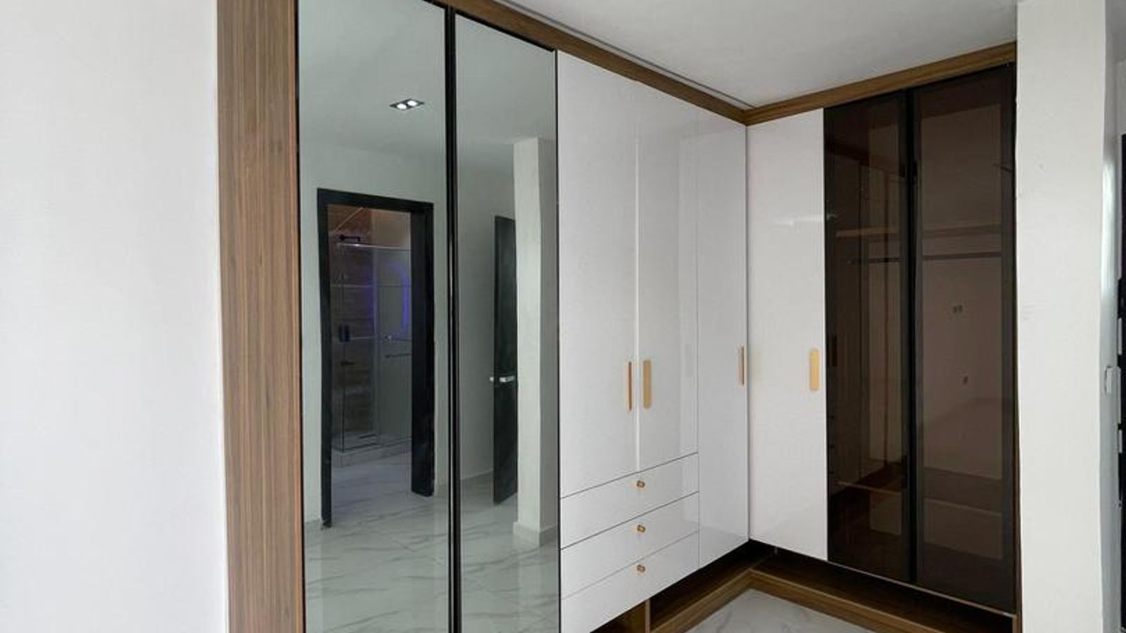 4 Bedroom Semi Detached