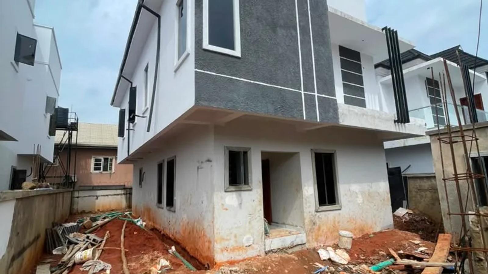 4 Bedroom Fully Detached Duplex