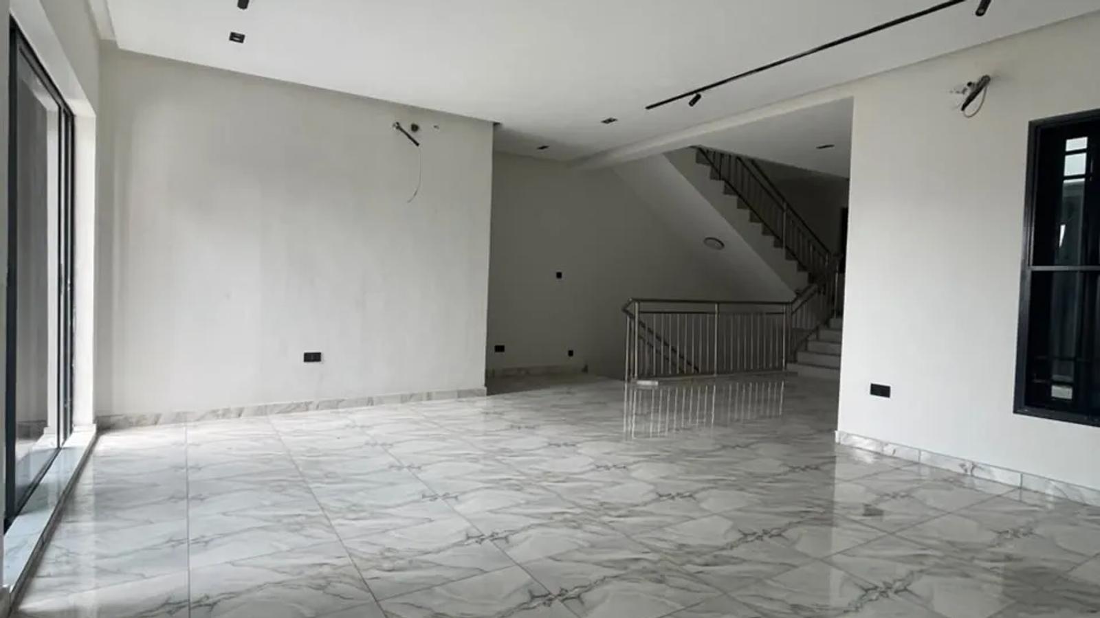 3&4 BEDROOM DUPLEX