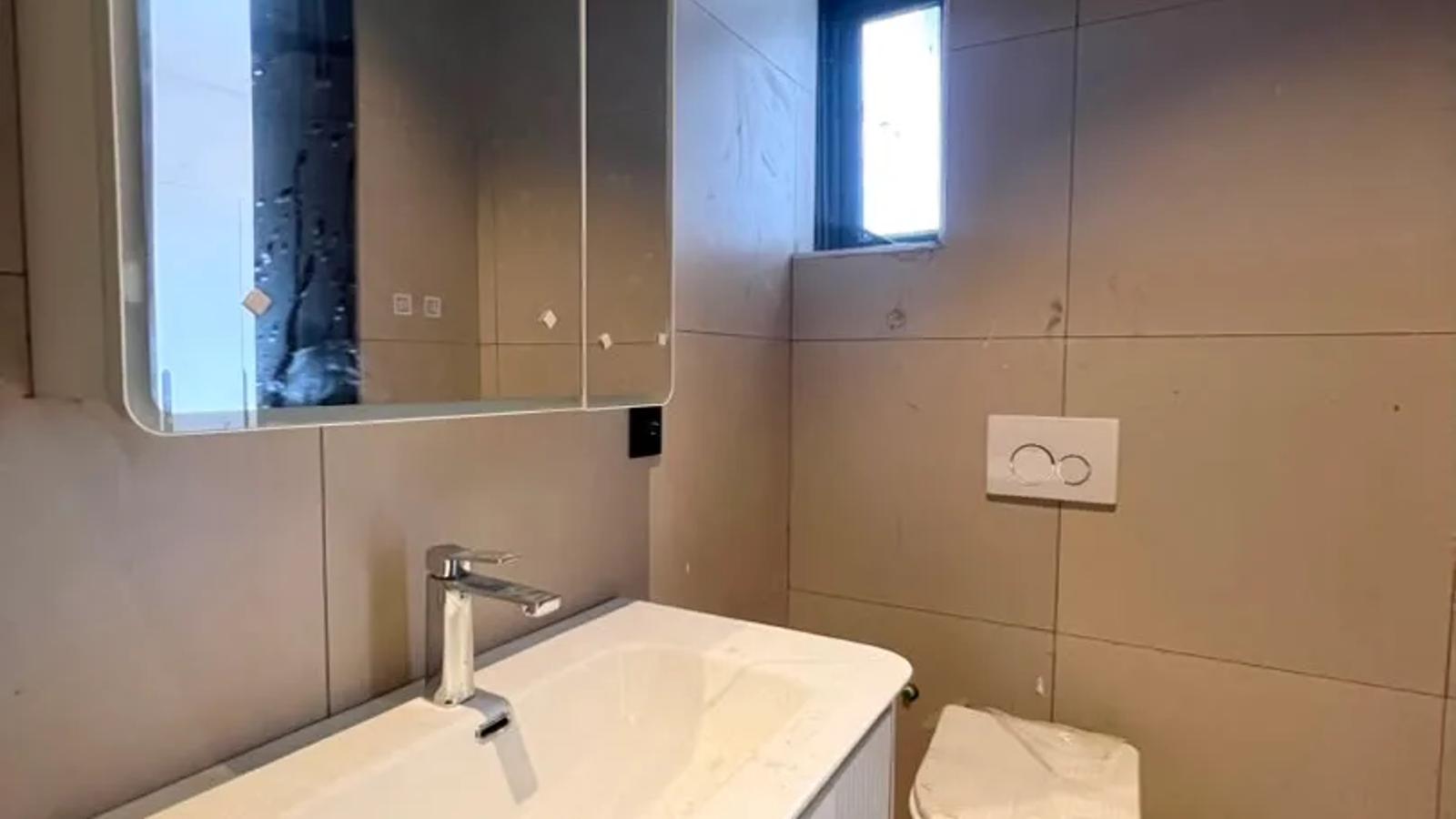 2 & 3 Bedroom Serviced Apartments