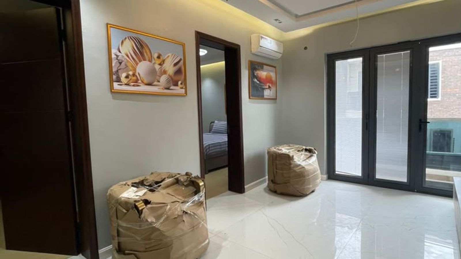 5 Bedroom Fully Detached Duplex