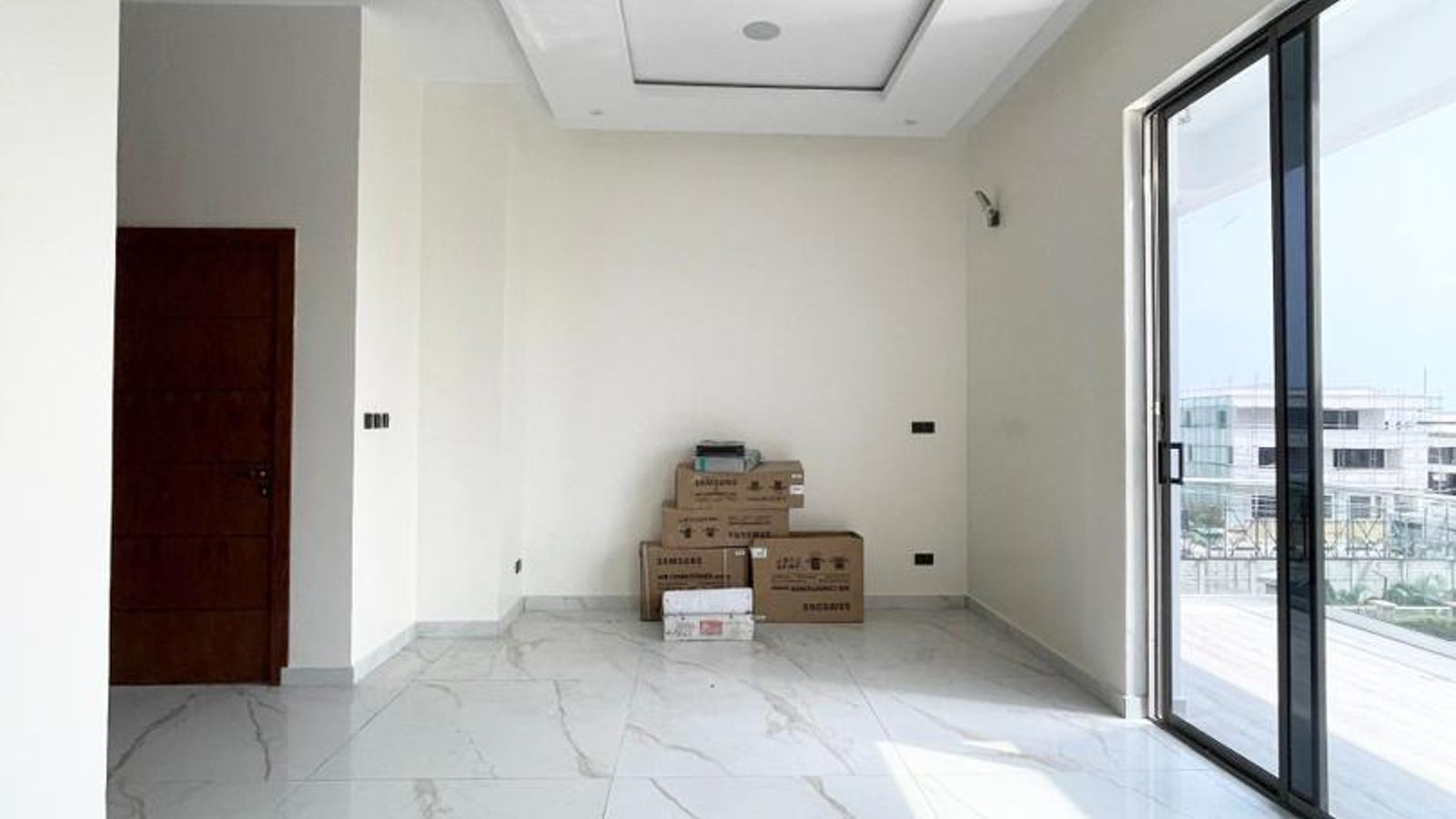 5 Bedroom Fully Detached Duplex