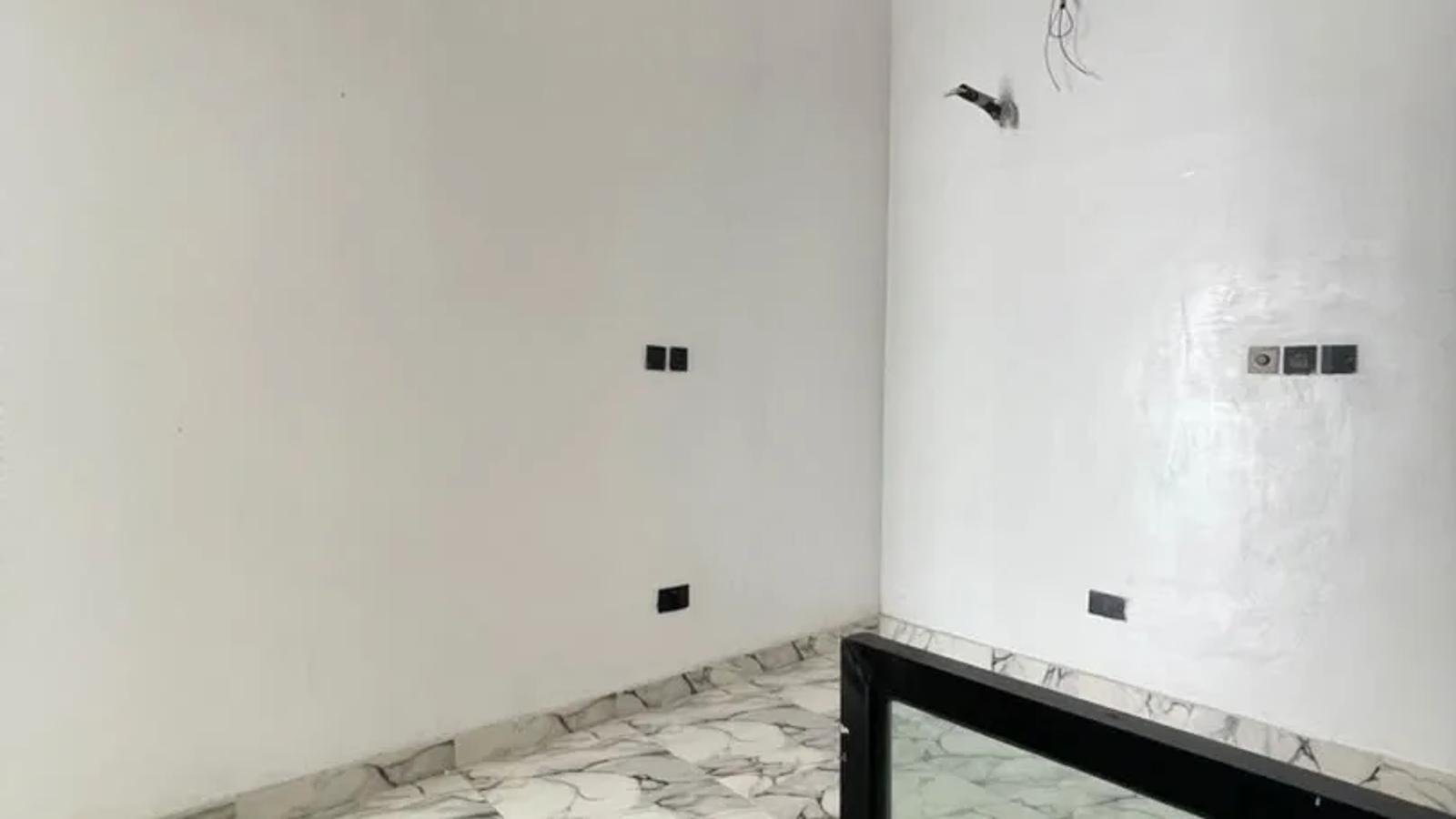 4 Bedroom Semi Detached Duplex