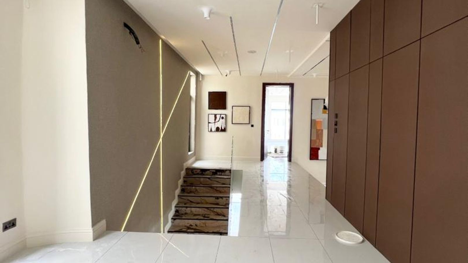 5 Bedroom Fully Detached Duplex