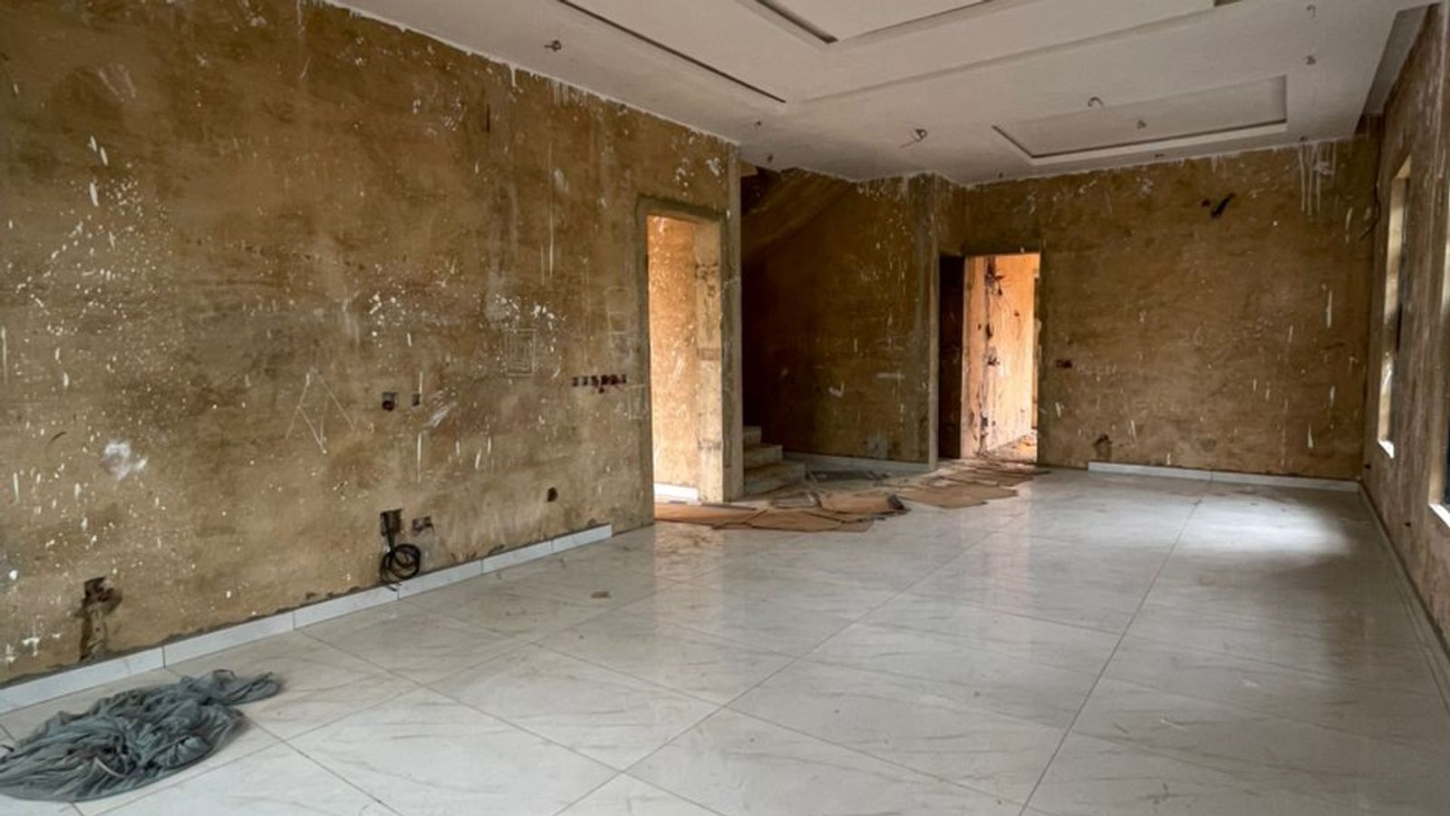 7 Bedroom Fully Detached Dupex