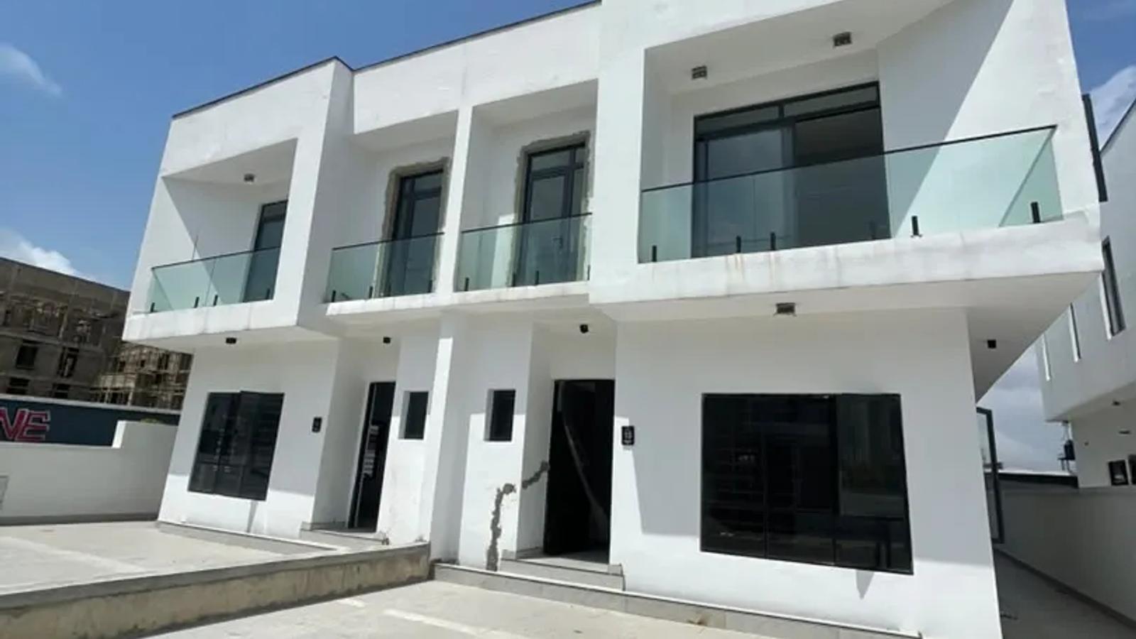 4 BEDROOM SEMI-DETACHED DUPLEX WITH BQ