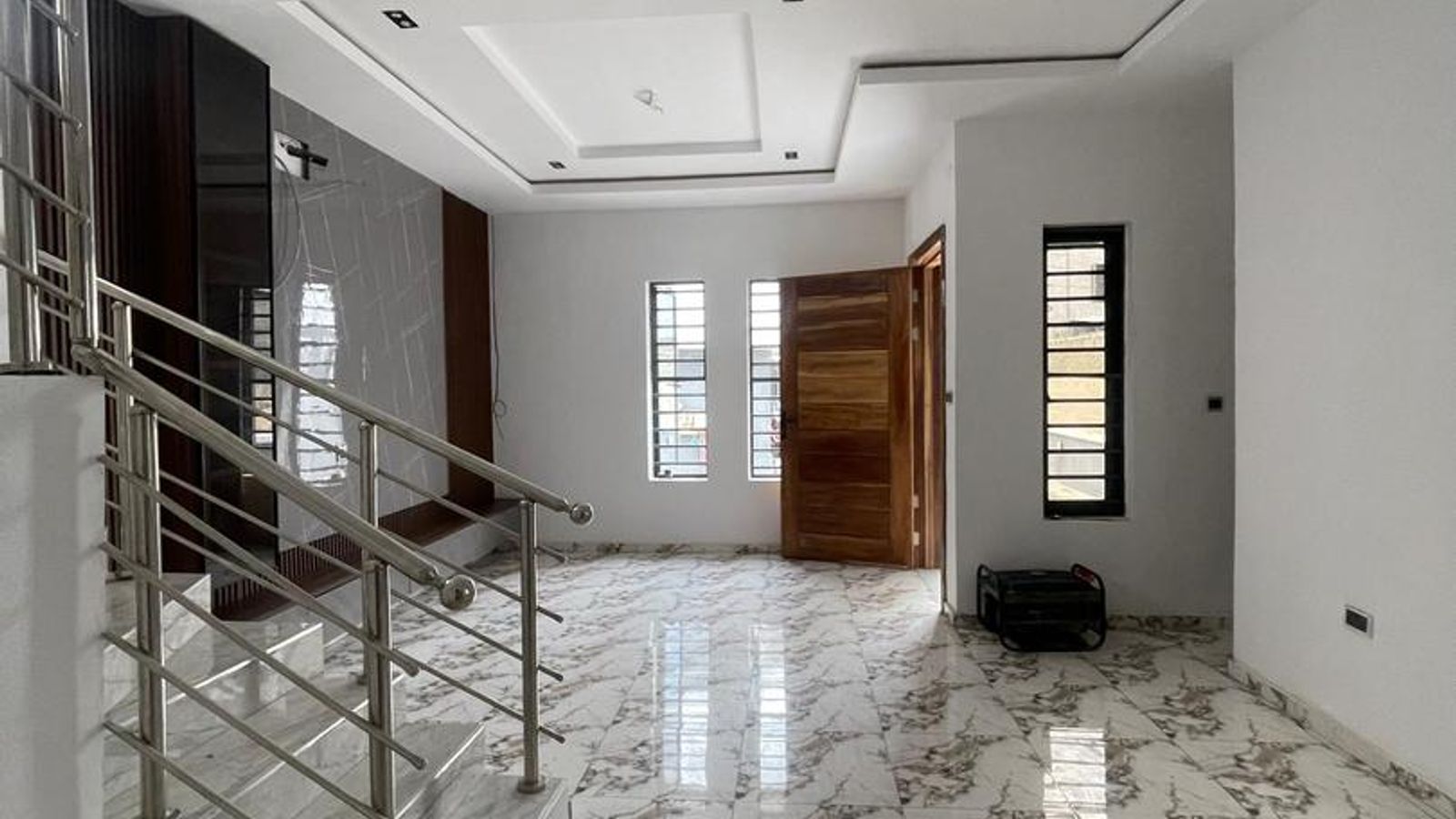 4 Bedroom Fully Detached Duplex